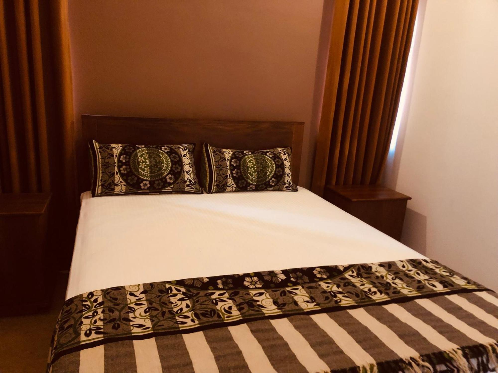 Ace Boutique Airport Hotel Katunayaka Buitenkant foto